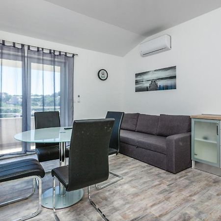 Pet Friendly Apartment In Split With Wifi Exterior photo