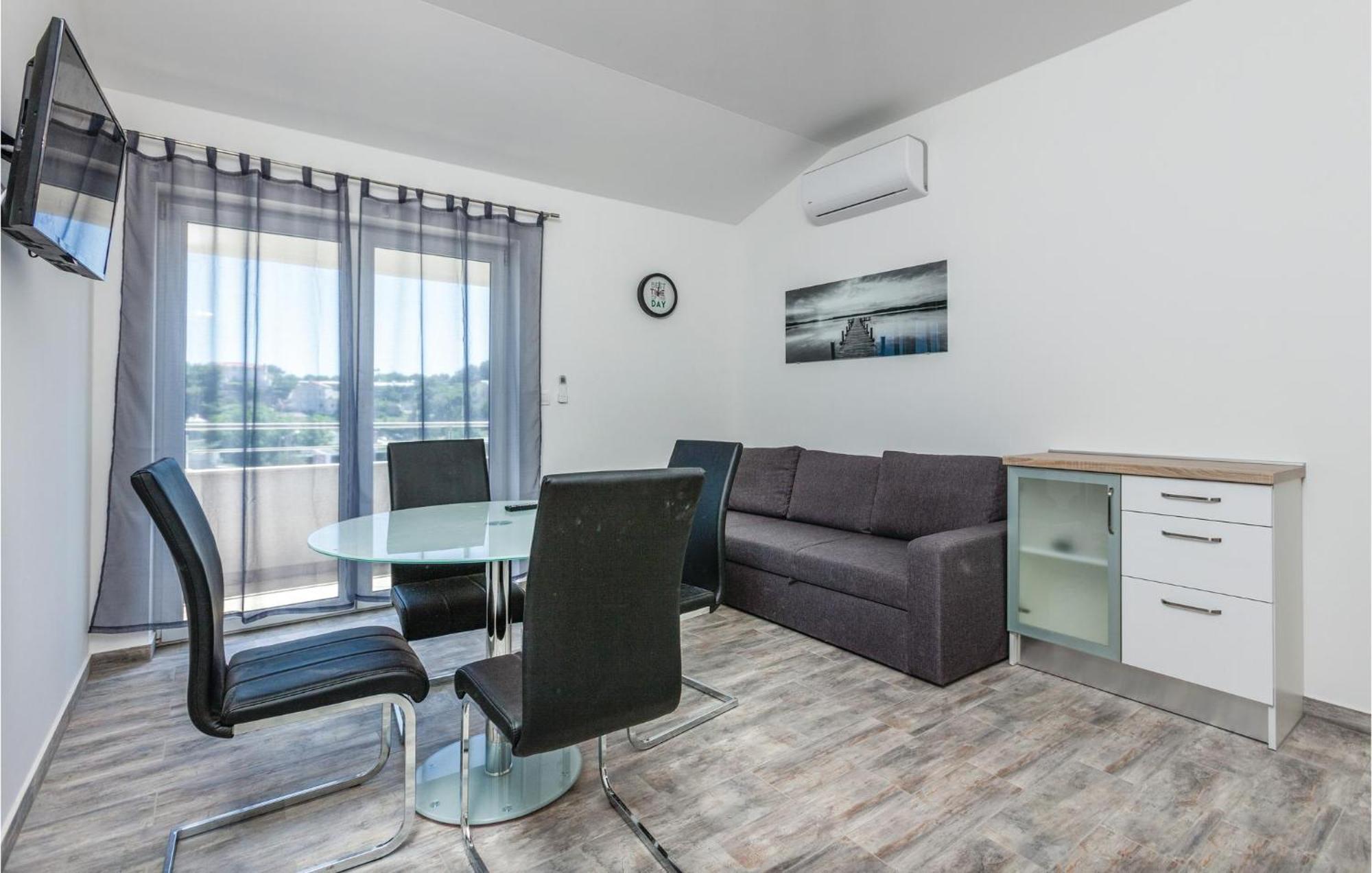 Pet Friendly Apartment In Split With Wifi Exterior photo